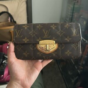 LV Wallet